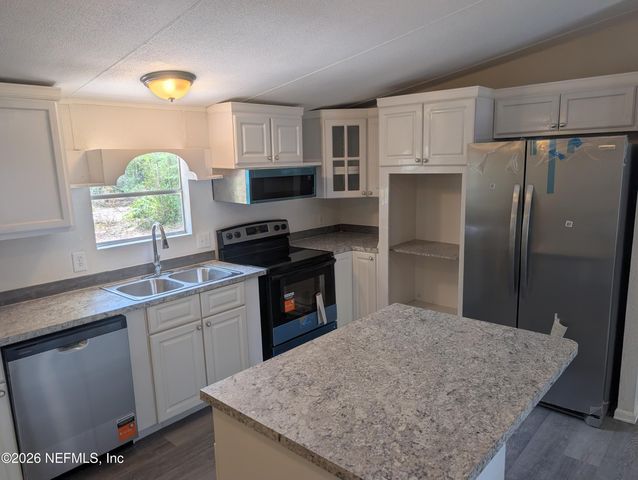 6705 AUTUMNWOOD Court, Keystone Heights, FL 32656