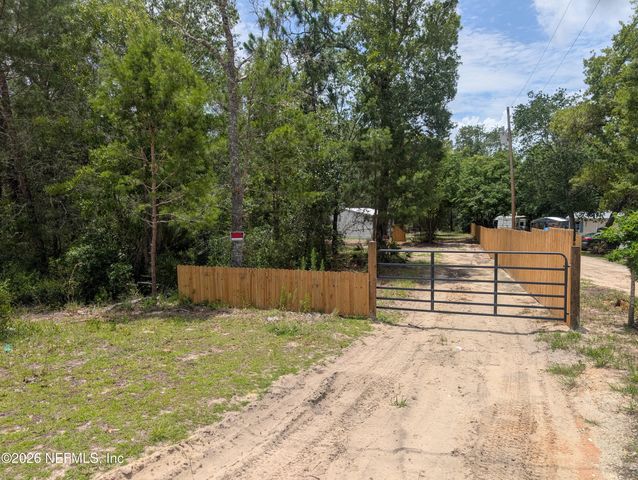 6705 AUTUMNWOOD Court, Keystone Heights, FL 32656