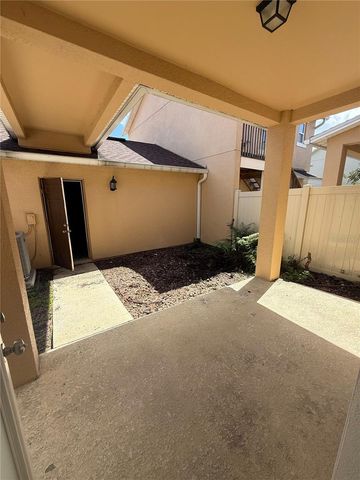 8615 VIA TRIESTE DRIVE, Windermere, FL 34786