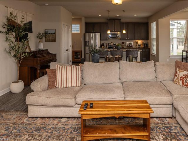 104 Station DR, Suffolk, VA 23434