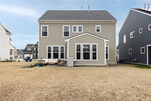 104 Station DR, Suffolk, VA 23434