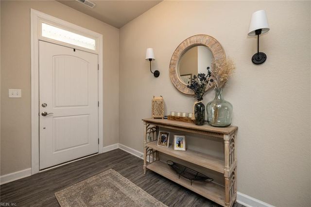 104 Station DR, Suffolk, VA 23434