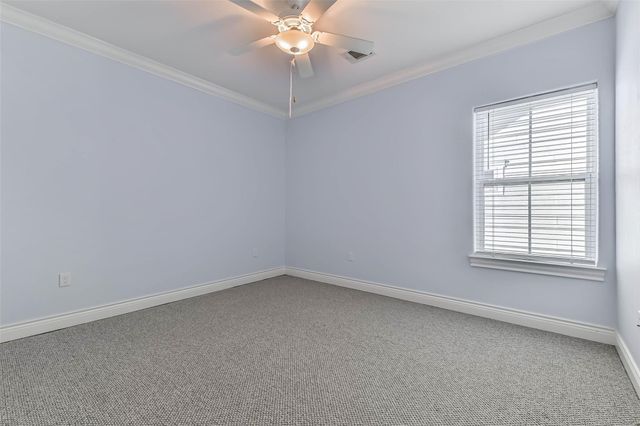 6 Compass Circle, Galveston, TX 77554