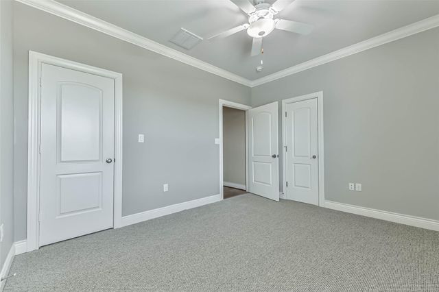 6 Compass Circle, Galveston, TX 77554