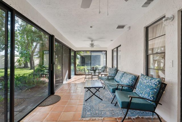 5861 Sunswept Lane, Boynton Beach, FL 33437