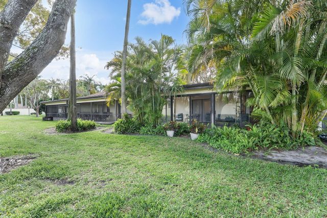 5861 Sunswept Lane, Boynton Beach, FL 33437