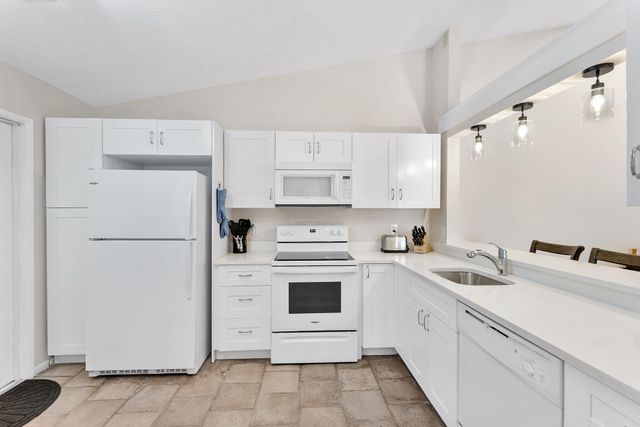 5861 Sunswept Lane, Boynton Beach, FL 33437