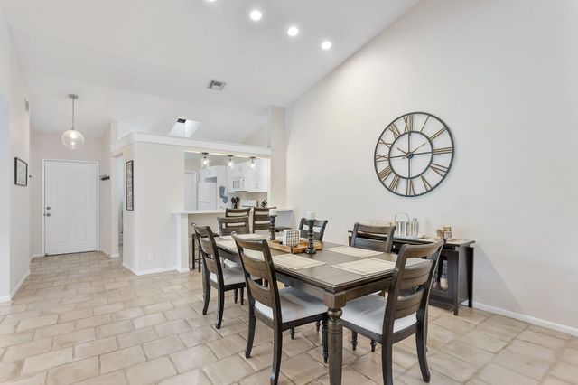 5861 Sunswept Lane, Boynton Beach, FL 33437