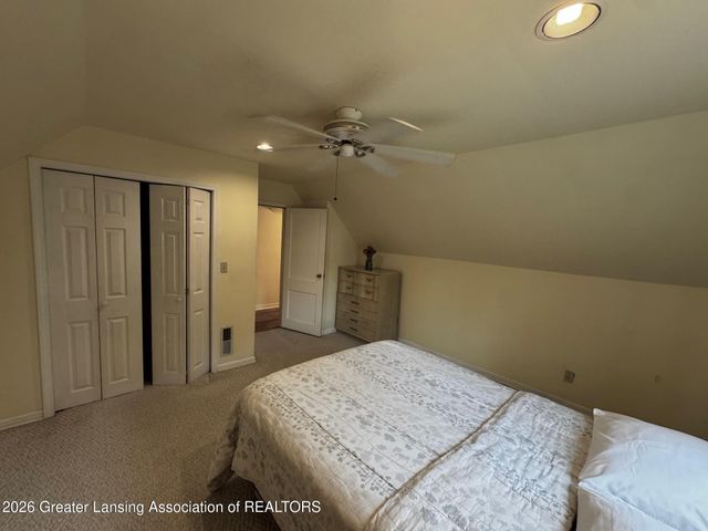 1019 N Jenison Avenue, Lansing, MI 48915