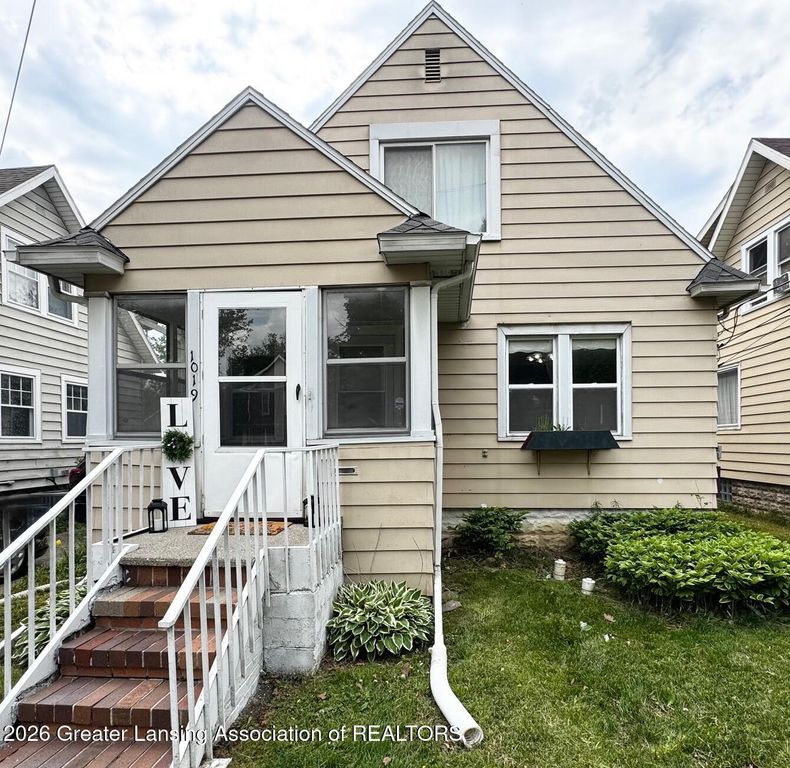 1019 N Jenison Avenue, Lansing, MI 48915