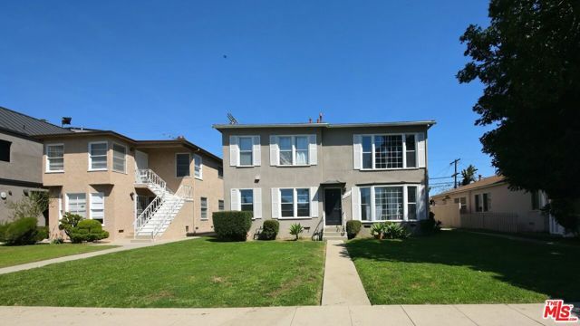 2620 S Barrington Avenue, Los Angeles, CA 90064