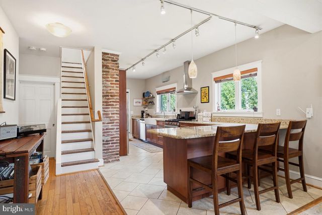 2809 18TH ST S, Arlington, VA 22204