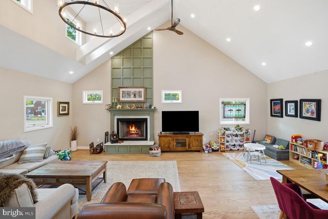 2809 18TH ST S, Arlington, VA 22204