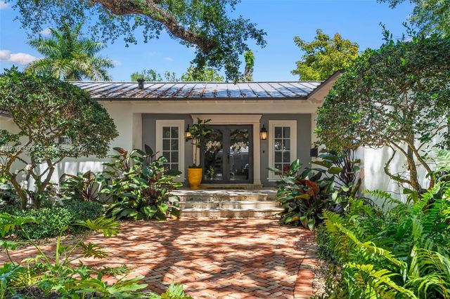 731 Calatrava Ave, Coral Gables, FL 33143