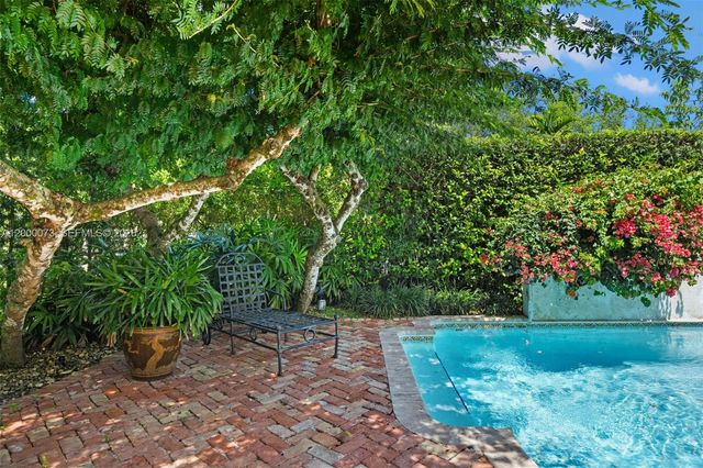 731 Calatrava Ave, Coral Gables, FL 33143