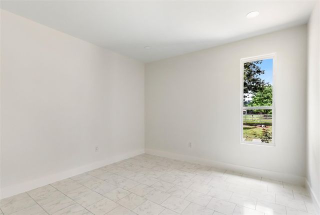 634 County Road 2342, Dayton, TX 77535