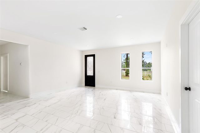 634 County Road 2342, Dayton, TX 77535