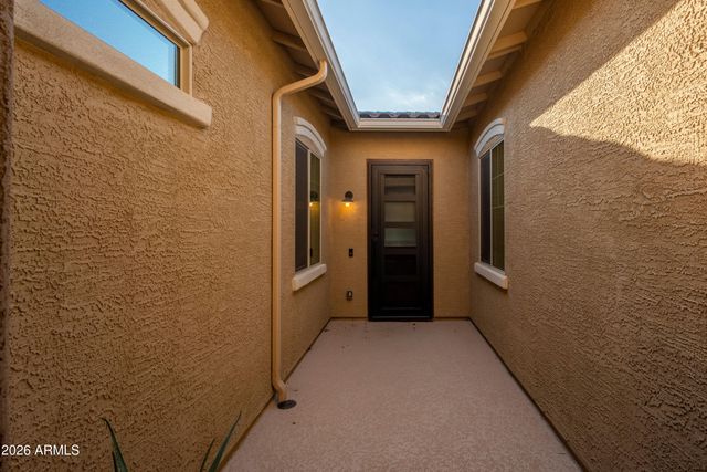 5322 N 182ND Lane, Litchfield Park, AZ 85340