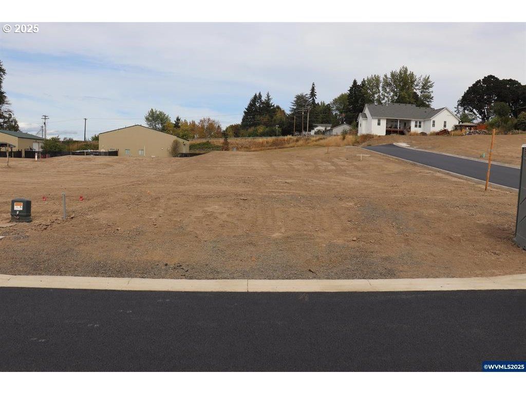 Lot 8 Block 6, Carlton, OR 97111