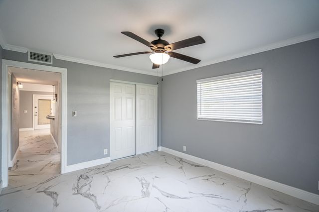 244 Normandy F Lane, Delray Beach, FL 33484