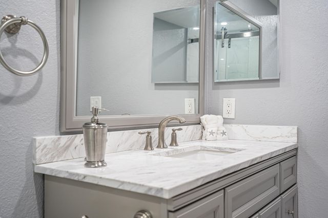 244 Normandy F Lane, Delray Beach, FL 33484