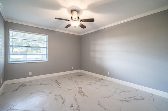 244 Normandy F Lane, Delray Beach, FL 33484