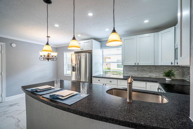 244 Normandy F Lane, Delray Beach, FL 33484