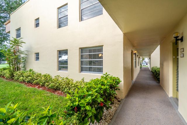244 Normandy F Lane, Delray Beach, FL 33484