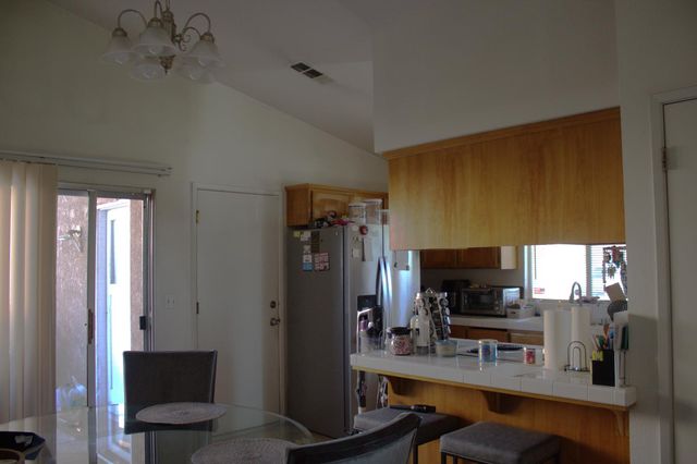 5810 W San Gabriel Avenue, Fresno, CA 93722