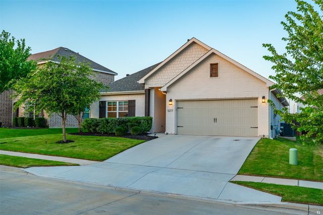 5217 Ranchero Trail, Fort Worth, TX 76126