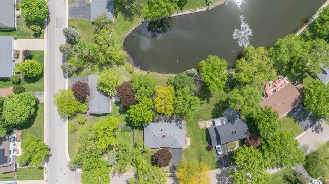 40 Cayman Drive, Montgomery, IL 60538