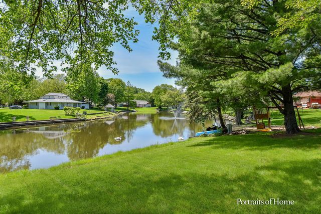 40 Cayman Drive, Montgomery, IL 60538