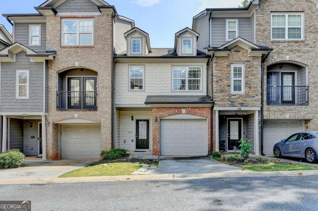 2975 ASHLYN CREST Court, Doraville, GA 30340
