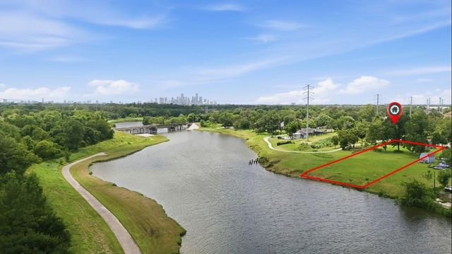 7912 Brays Street, Houston, TX 77012
