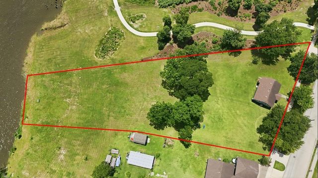 7912 Brays Street, Houston, TX 77012