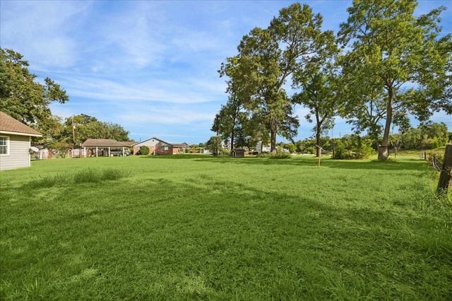 7912 Brays Street, Houston, TX 77012