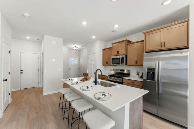 1020 130th Court E, Rosemount, MN 55068