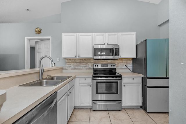 118 Cabana Way, Crestview, FL 32536