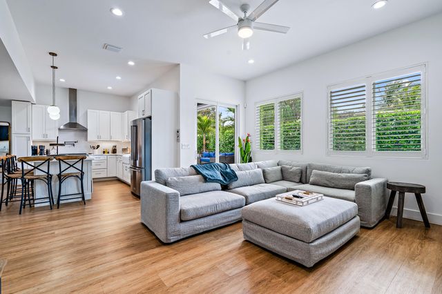68 Azalea Circle, Jupiter, FL 33469