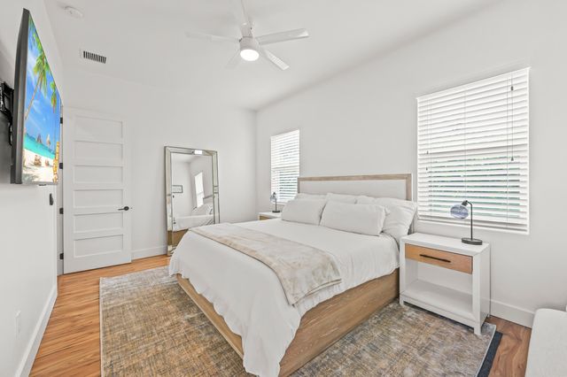 68 Azalea Circle, Jupiter, FL 33469