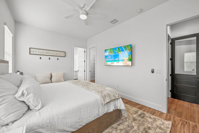 68 Azalea Circle, Jupiter, FL 33469