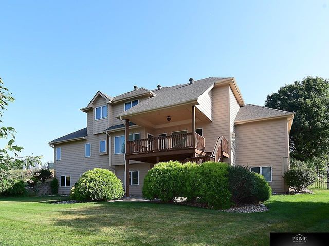 1571 Hardwood Drive, Papillion, NE 68046