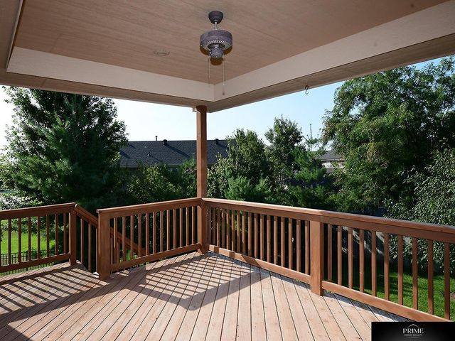 1571 Hardwood Drive, Papillion, NE 68046