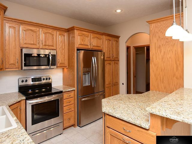 1571 Hardwood Drive, Papillion, NE 68046