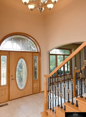 1571 Hardwood Drive, Papillion, NE 68046