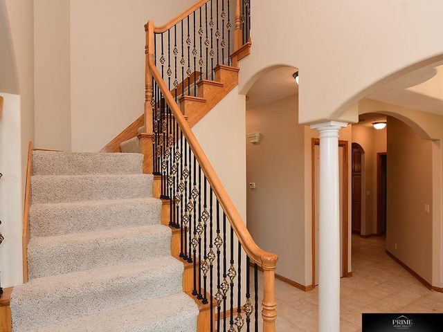 1571 Hardwood Drive, Papillion, NE 68046
