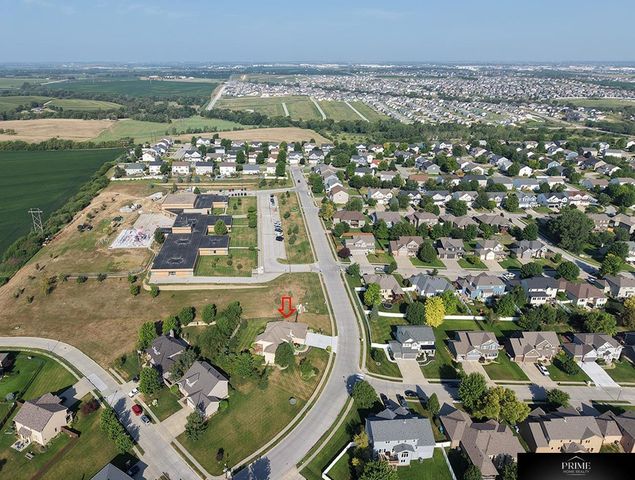 1571 Hardwood Drive, Papillion, NE 68046