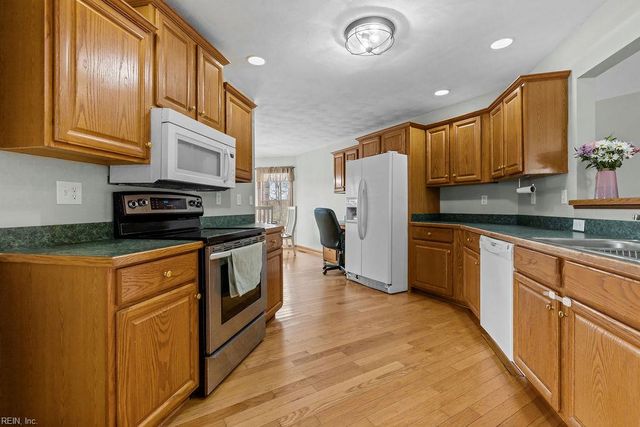 16199 Drake RD, Sedley, VA 23878