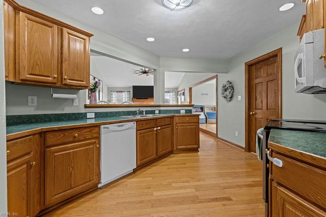 16199 Drake RD, Sedley, VA 23878