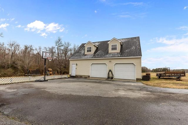 16199 Drake RD, Sedley, VA 23878